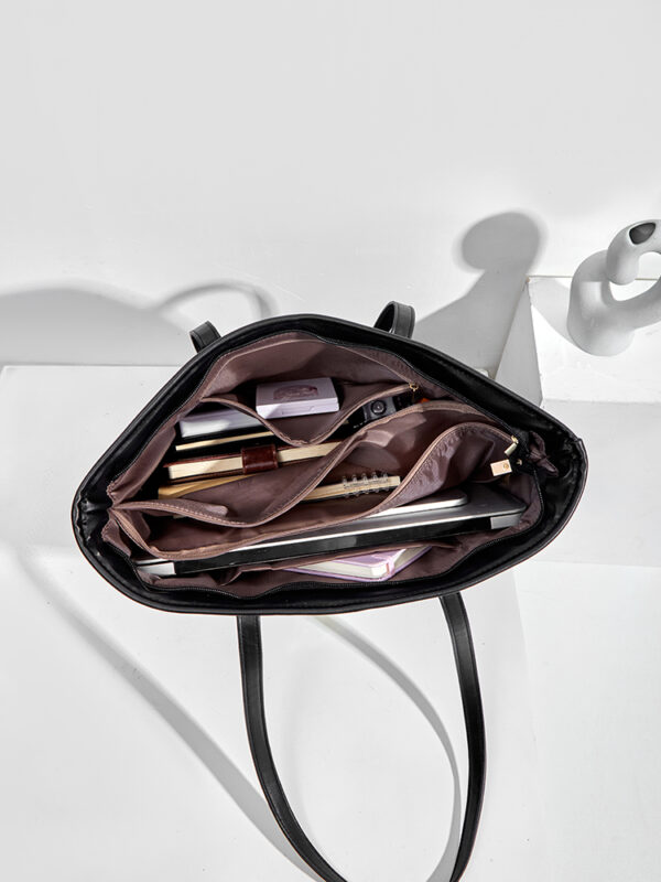 Soft Leather Commuter Tote Bag for Daily Use